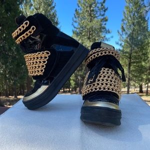 Jeffrey Campbell high top sneakers “chains” size 8